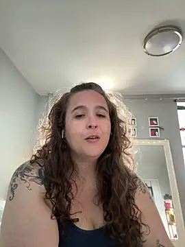 sylviahhh live
