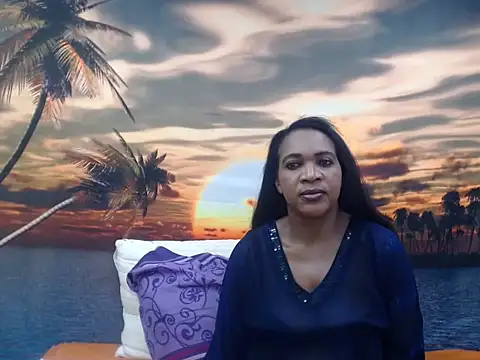 VelvetVixenMilf live