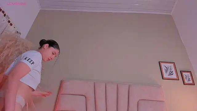 victoria_becker_ live