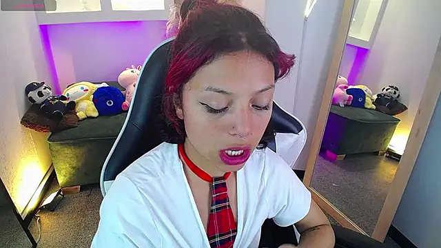 melodyy_as live