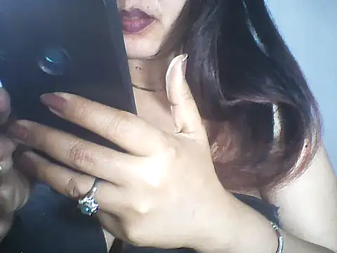 layanah12 live