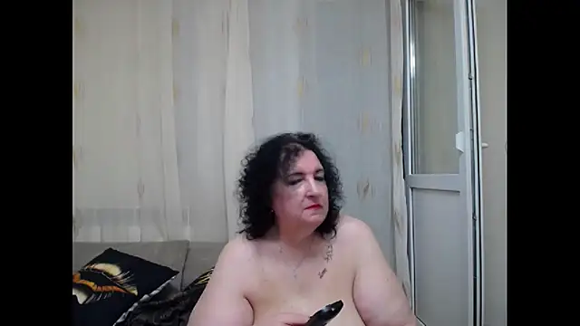 maturekorine live