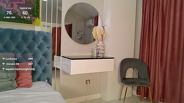 SiennaPierce live