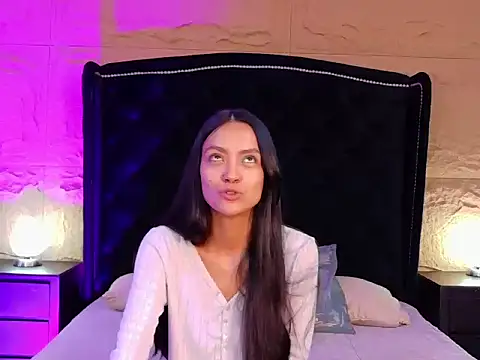 Ella_Walsh live
