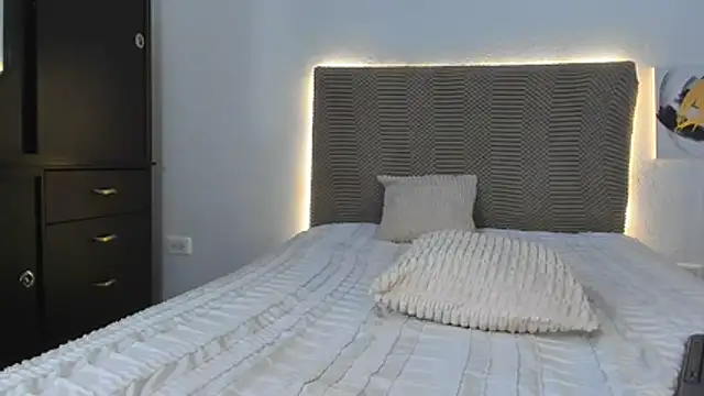 Your_couplepervert0 live