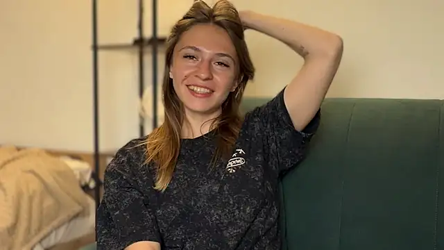LovelyKatea live