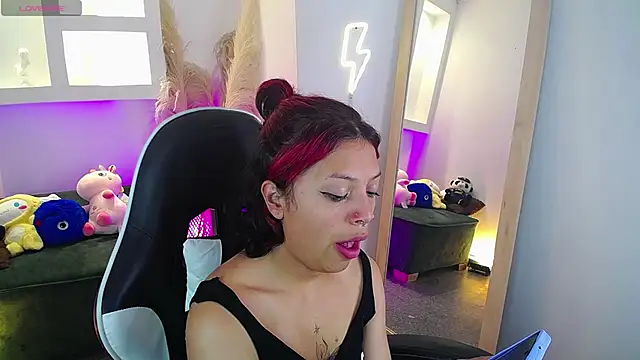 melodyy_as live