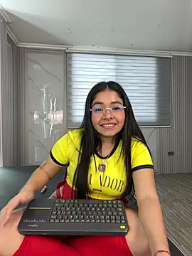 ValentinaLuciana live