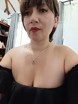 tata_sanz_ live