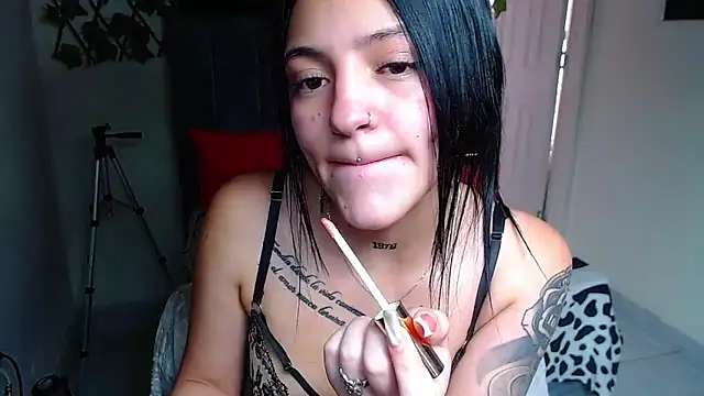 Violettasquirt live