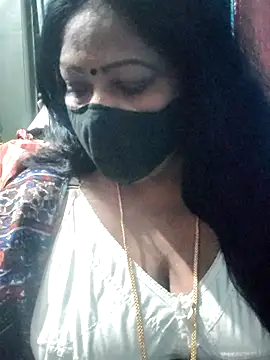 maniisha live