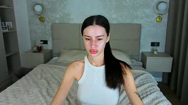 Snow_WhiteeeX live