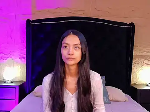 Ella_Walsh live