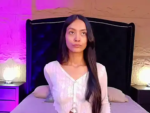 Ella_Walsh live