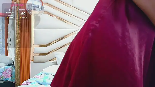 Sluttyandmature live