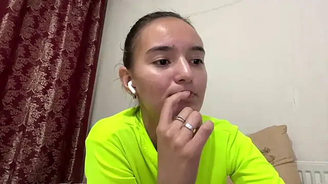 ReathaKiss live