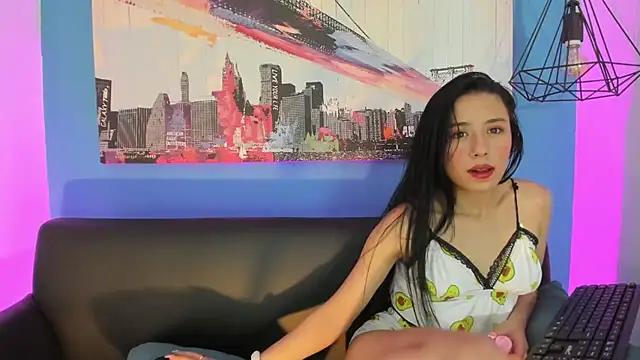 Luna_roose1 live