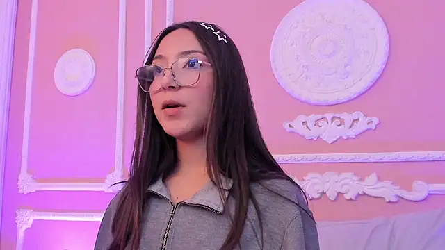 NinaSinclair live