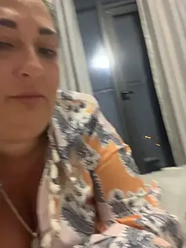 ksuha11 live