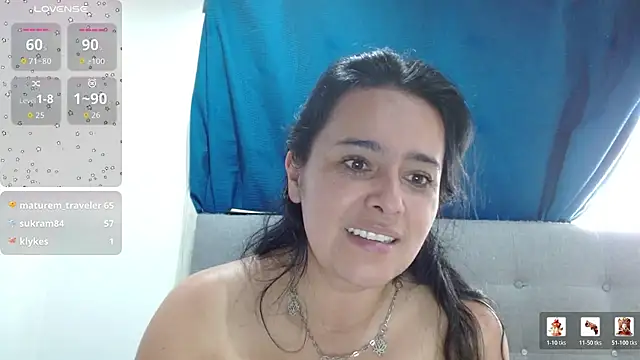 Estefany-magic live