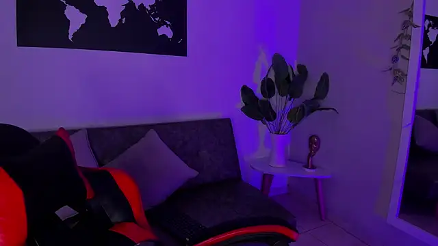 ZoeValencia1 live