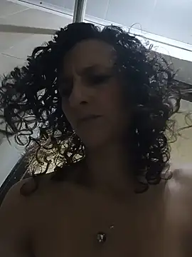 AriannaRussell_ live