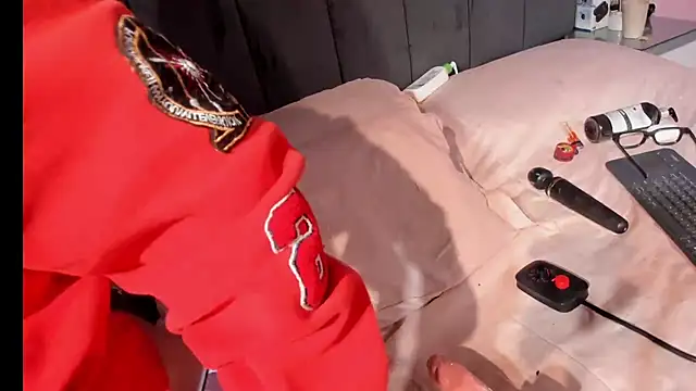 Missy_Aprill live