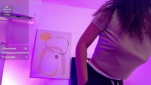 littleebonny live