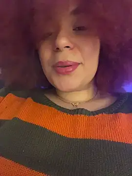 Leyah__ live