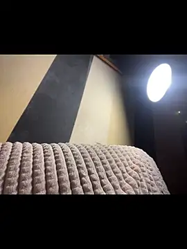 Molli_Luv live