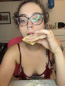 ladyturtle live