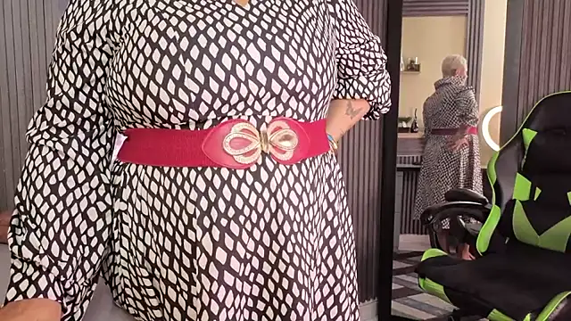 GianellaCox_ live