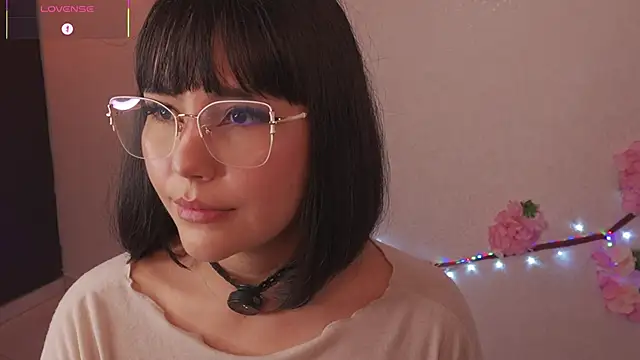 Moon_eyes live
