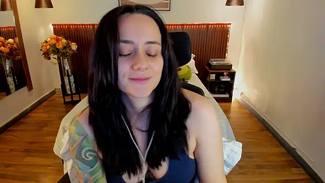 KatherineBond live
