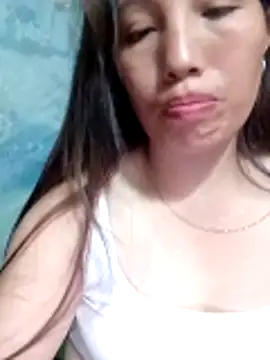 Gummiesu live
