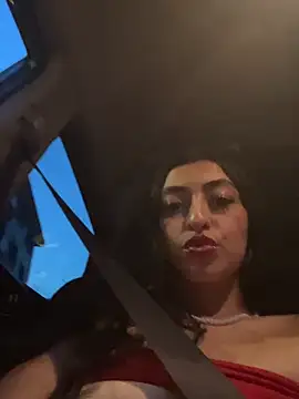 Dahlia_cortes live