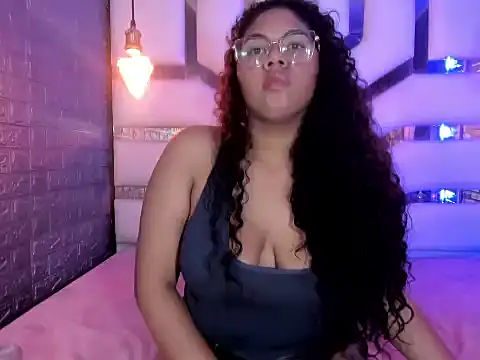 AshelyJenner live