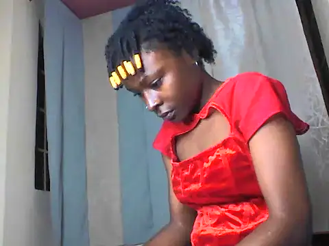 freakyqueenB live