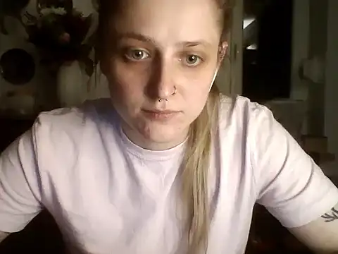 LeaWetGirl live
