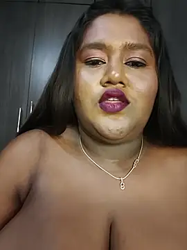 horny_diana live
