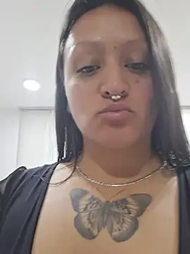selenahotfire live
