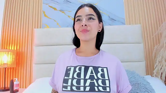 Miaa_Gold live