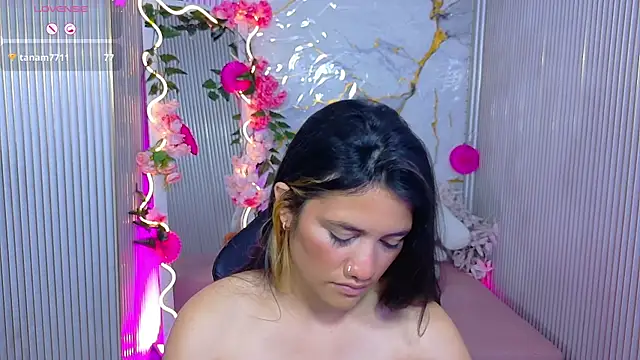 Chiara_tay live