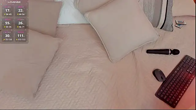 Amber_kiss_ live