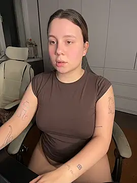 AnnaAss4u live