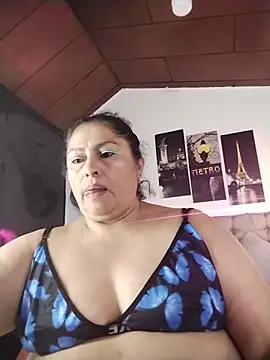 Keyla01_ live