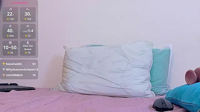 curvybuffgirllll live