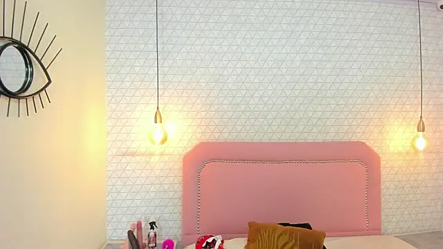 LESLYSIMPSON live