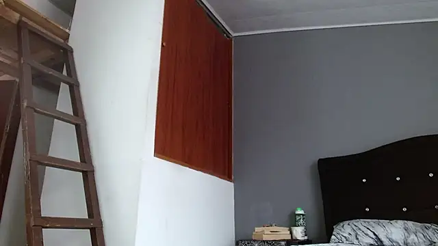 Emilia_1995 live