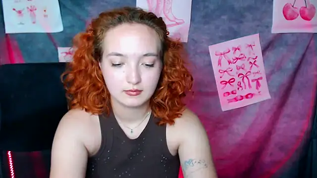 MissAriaa live